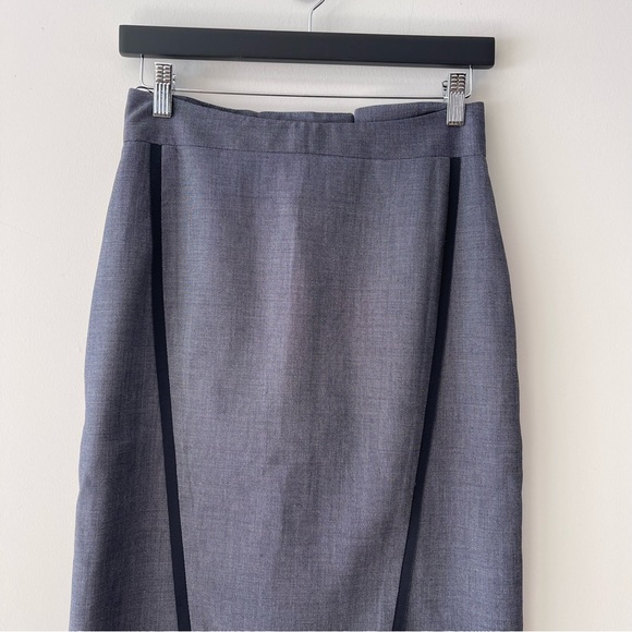 TAVAN & MITTO TAILORED SKIRT in Navy - Picture 2 of 7